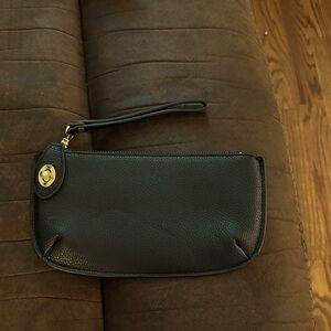 Joy Susan Black Leather Wristlet in EUC